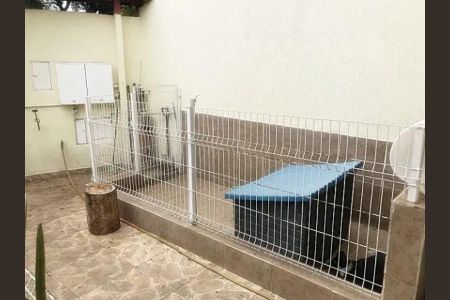 Casa à venda com 300m², 4 quartos e 2 vagas Casa à venda com 300m², 4 quartos e 2 vagasFoto 06