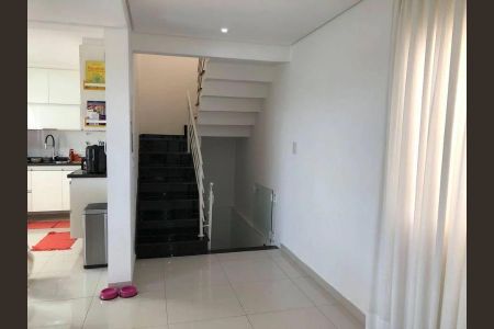 Casa de condomínio à venda com 134m², 3 quartos e 3 vagas Casa de condomínio à venda com 134m², 3 quartos e 3 vagasFoto 02