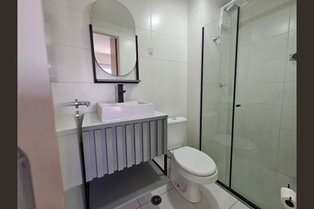 Studio para alugar com 28m², 1 quarto e sem vaga Studio para alugar com 28m², 1 quarto e sem vagaBanheiro