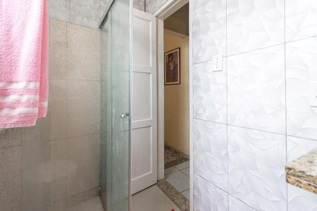 Apartamento à venda com 75m², 2 quartos e sem vagaBanheiro