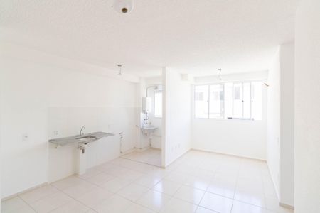 Sala de apartamento para alugar com 2 quartos, 42m² em Campo Grande, Rio de Janeiro