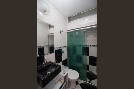 Casa à venda com 200m², 3 quartos e 1 vagaBanheiro