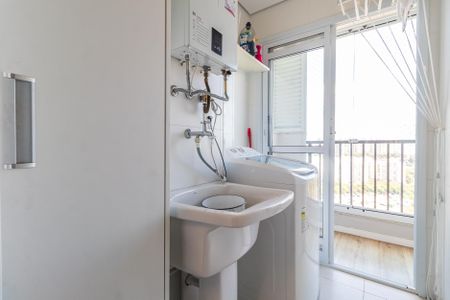 Apartamento para alugar com 110m², 3 quartos e 3 vagas Apartamento para alugar com 110m², 3 quartos e 3 vagasÁrea de Serviço