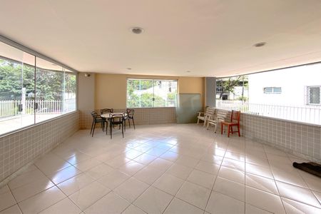 Apartamento à venda com 39m², 1 quarto e 1 vaga Apartamento à venda com 39m², 1 quarto e 1 vagaÁrea comum - Salão de festas