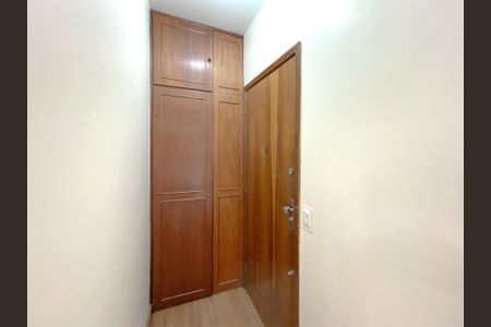 Apartamento à venda com 39m², 1 quarto e 1 vaga Apartamento à venda com 39m², 1 quarto e 1 vagaHall de entrada