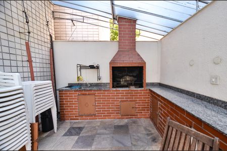 Apartamento para alugar com 55m², 1 quarto e 1 vaga Apartamento para alugar com 55m², 1 quarto e 1 vagaÁrea comum - Churrasqueira