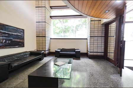 Apartamento para alugar com 55m², 1 quarto e 1 vaga Apartamento para alugar com 55m², 1 quarto e 1 vagaHall de Entrada