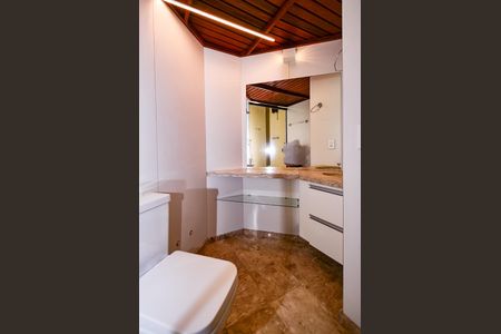 Apartamento para alugar com 55m², 1 quarto e 1 vaga Apartamento para alugar com 55m², 1 quarto e 1 vagaBanheiro da Suíte