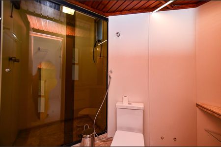 Apartamento para alugar com 55m², 1 quarto e 1 vaga Apartamento para alugar com 55m², 1 quarto e 1 vagaBanheiro da Suíte