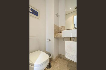 Lavabo de apartamento para alugar com 1 quarto, 85m² em Moinhos de Vento, Porto Alegre