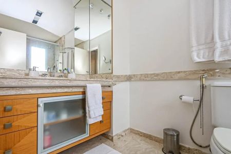 Banheiro Social de apartamento para alugar com 1 quarto, 85m² em Moinhos de Vento, Porto Alegre