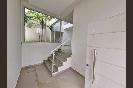 Casa à venda com 362m², 4 quartos e 5 vagas Casa à venda com 362m², 4 quartos e 5 vagasFoto 08