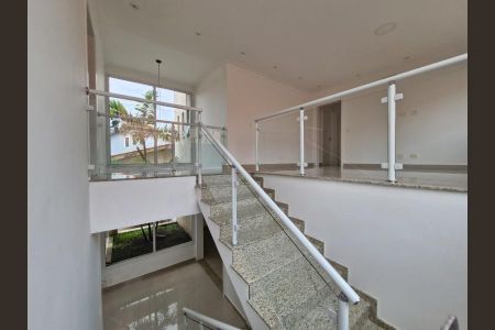Casa à venda com 362m², 4 quartos e 5 vagas Casa à venda com 362m², 4 quartos e 5 vagasFoto 54
