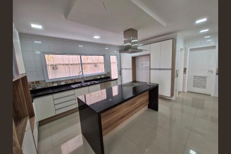 Casa à venda com 362m², 4 quartos e 5 vagas Casa à venda com 362m², 4 quartos e 5 vagasFoto 32