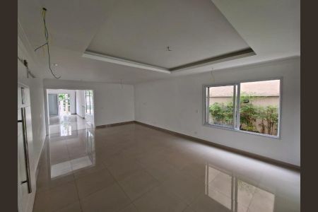 Casa à venda com 362m², 4 quartos e 5 vagas Casa à venda com 362m², 4 quartos e 5 vagasFoto 23