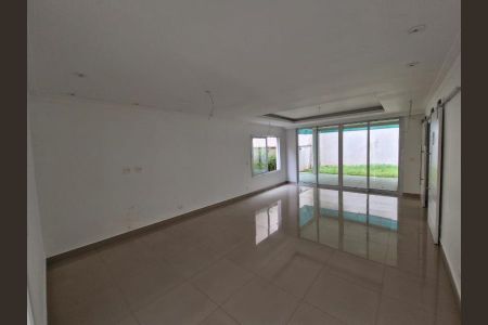Casa à venda com 362m², 4 quartos e 5 vagas Casa à venda com 362m², 4 quartos e 5 vagasFoto 24