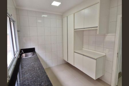 Casa à venda com 362m², 4 quartos e 5 vagas Casa à venda com 362m², 4 quartos e 5 vagasFoto 38