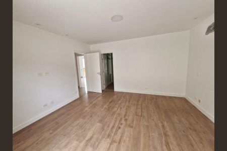 Casa à venda com 362m², 4 quartos e 5 vagas Casa à venda com 362m², 4 quartos e 5 vagasFoto 70