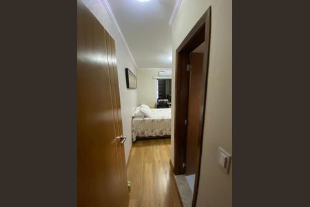 Foto 14 de casa à venda com 3 quartos, 228m² em Jardim das Flores, Osasco
