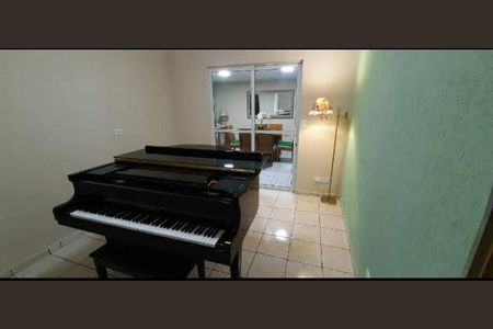 Casa à venda com 265m², 3 quartos e 3 vagas Casa à venda com 265m², 3 quartos e 3 vagasFoto 09