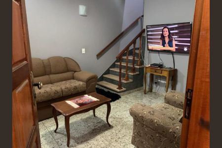 Casa à venda com 267m², 5 quartos e 2 vagas Casa à venda com 267m², 5 quartos e 2 vagasFoto 31