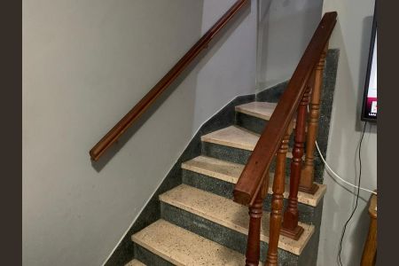 Casa à venda com 267m², 5 quartos e 2 vagas Casa à venda com 267m², 5 quartos e 2 vagasFoto 40