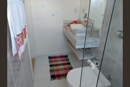 Casa à venda com 270m², 3 quartos e 4 vagas Casa à venda com 270m², 3 quartos e 4 vagasFoto 16