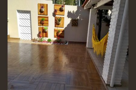 Casa à venda com 270m², 3 quartos e 4 vagas Casa à venda com 270m², 3 quartos e 4 vagasFoto 32