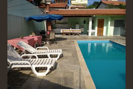 Casa à venda com 270m², 3 quartos e 4 vagas Casa à venda com 270m², 3 quartos e 4 vagasFoto 27