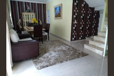 Casa à venda com 270m², 3 quartos e 4 vagas Casa à venda com 270m², 3 quartos e 4 vagasFoto 04