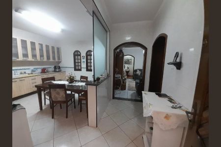 Foto 13 de casa à venda com 3 quartos, 213m² em Umuarama, Osasco