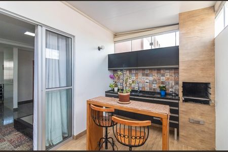 Apartamento à venda com 130m², 3 quartos e 3 vagas