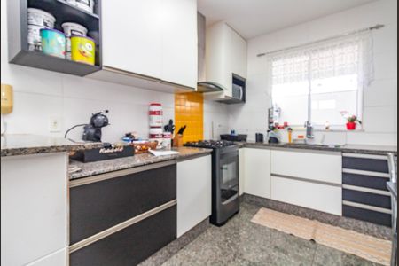 Apartamento à venda com 130m², 3 quartos e 3 vagas