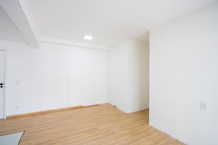 Sala de apartamento para alugar com 3 quartos, 86m² em Vila Gilda, Santo André