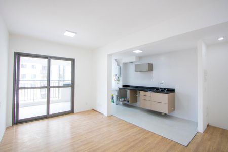 Sala de apartamento para alugar com 3 quartos, 86m² em Vila Gilda, Santo André