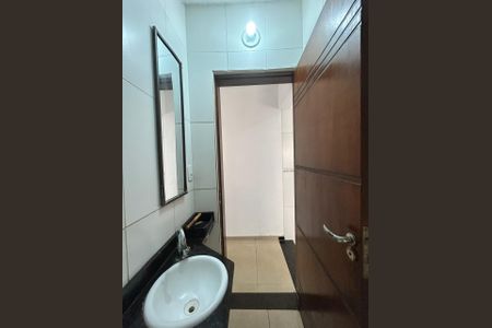 Casa para alugar com 210m², 3 quartos e 4 vagaslavabo