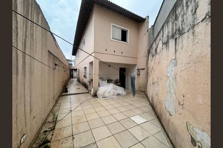 Casa para alugar com 210m², 3 quartos e 4 vagasQuintal e área de serviço  