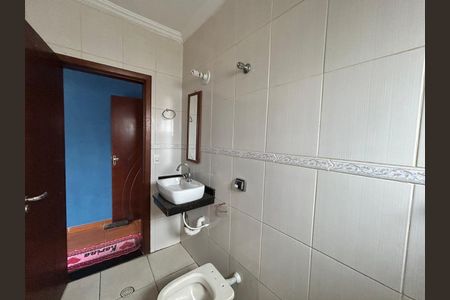 Casa para alugar com 210m², 3 quartos e 4 vagasBanheiro da Suíte 2