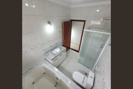 Casa à venda com 287m², 4 quartos e 5 vagas Casa à venda com 287m², 4 quartos e 5 vagasFoto 09