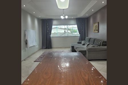 Foto 02 de casa à venda com 4 quartos, 287m² em Jaguaré, São Paulo