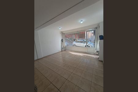 Casa à venda com 277m², 3 quartos e 1 vagaFoto 06