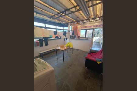 Casa à venda com 277m², 3 quartos e 1 vagaFoto 24