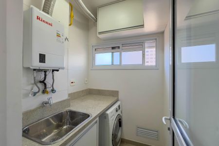 Studio para alugar com 45m², 1 quarto e 1 vaga Studio para alugar com 45m², 1 quarto e 1 vagaCozinha e área de serviço