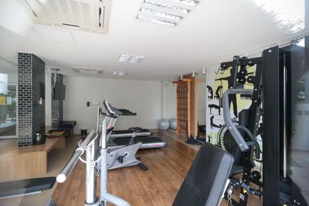Studio para alugar com 45m², 1 quarto e 1 vaga Studio para alugar com 45m², 1 quarto e 1 vagaAcademia