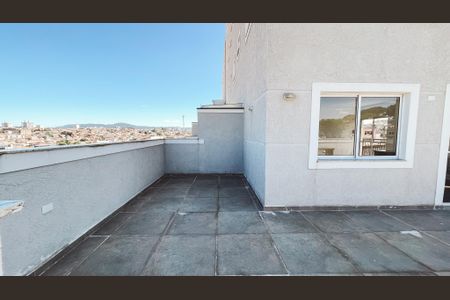 Apartamento à venda com 38m², 1 quarto e sem vaga Apartamento à venda com 38m², 1 quarto e sem vagaTerraço