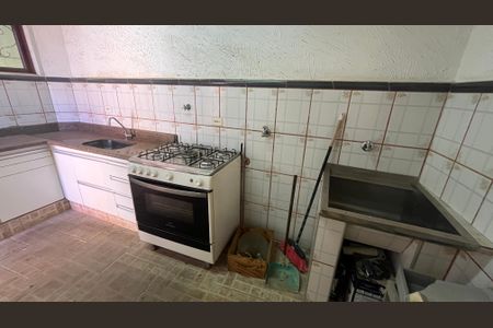 Casa para alugar com 200m², 3 quartos e 2 vagas Casa para alugar com 200m², 3 quartos e 2 vagasCozinha