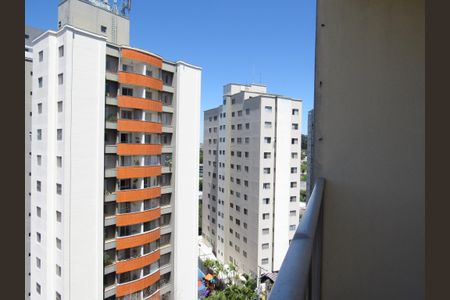 Apartamento à venda com 70m², 3 quartos e 1 vagaVaranda - Vista