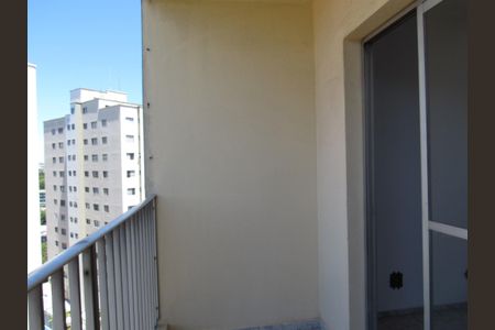 Apartamento à venda com 70m², 3 quartos e 1 vagaSala - Varanda