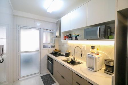 Apartamento à venda com 107m², 3 quartos e 2 vagas Apartamento à venda com 107m², 3 quartos e 2 vagasCozinha