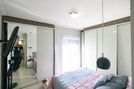 Apartamento à venda com 107m², 3 quartos e 2 vagas Apartamento à venda com 107m², 3 quartos e 2 vagasSuíte